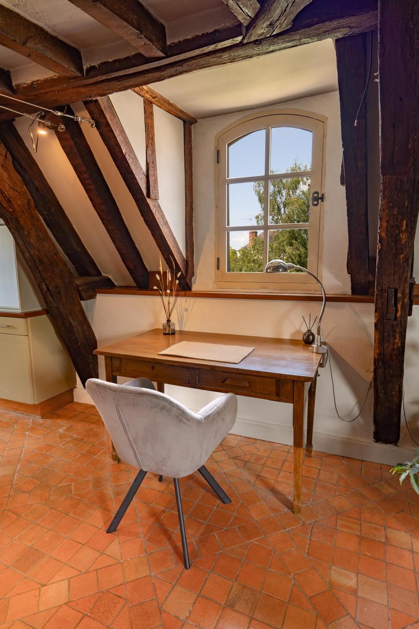 Suite Toussaint - Calme & Authentique Angers Exterior photo